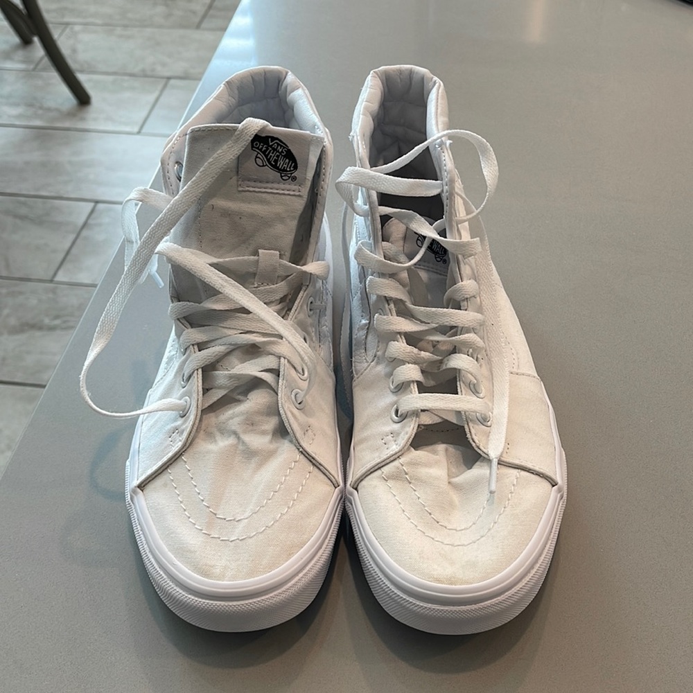 Old skool white high top vans